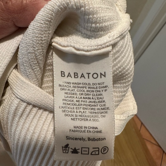 Babaton White Ribbed Knit Top Size 2XS w Tie in Front - Picture 4 of 5